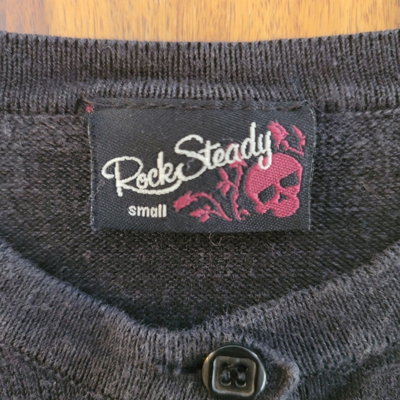 RockSteady Sugar Skull Button Down Cardigan - Picture 4 of 8